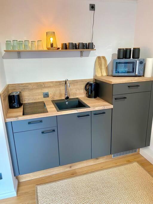 Ferienwohnung Emelie Fuer 2 Personen エセンス エクステリア 写真
