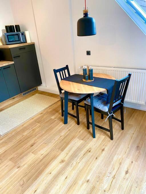 Ferienwohnung Emelie Fuer 2 Personen エセンス エクステリア 写真